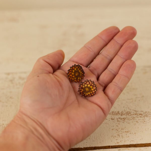 D1 stud hand D1 stud hand