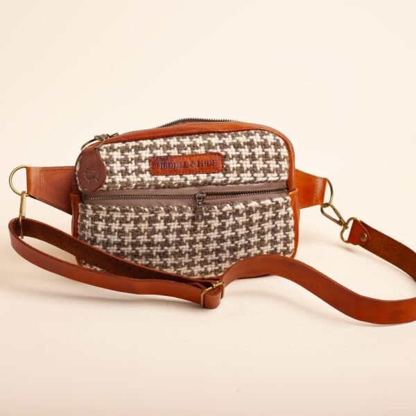 handwoven houndstooth fanny pack brown and white with leather accents