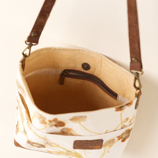 mini tote inside fall mini tote